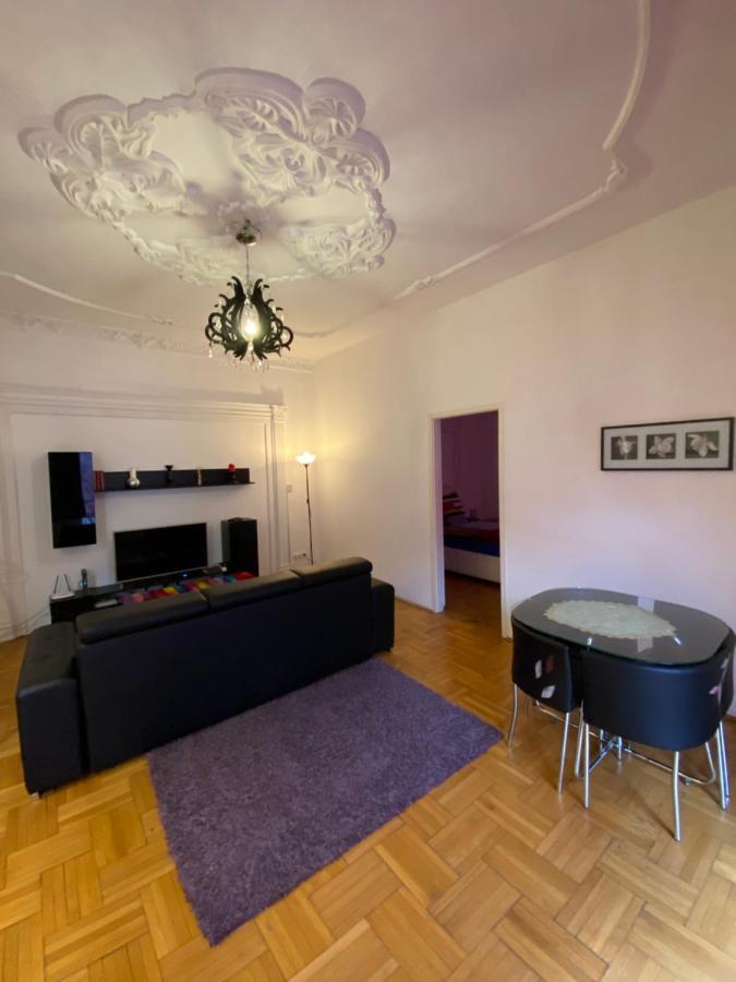 Promenade Guesthouse Near The Danube Budapesta Exterior foto