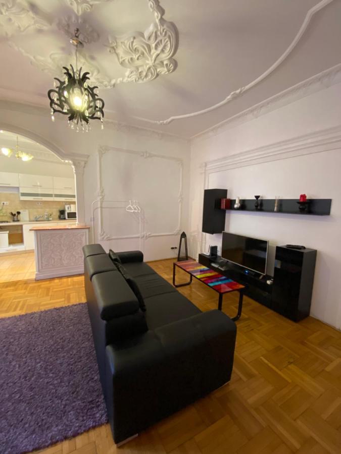 Promenade Guesthouse Near The Danube Budapesta Exterior foto