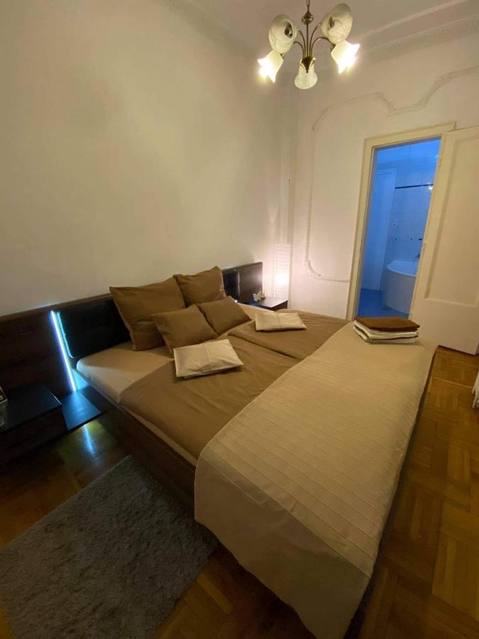 Promenade Guesthouse Near The Danube Budapesta Exterior foto