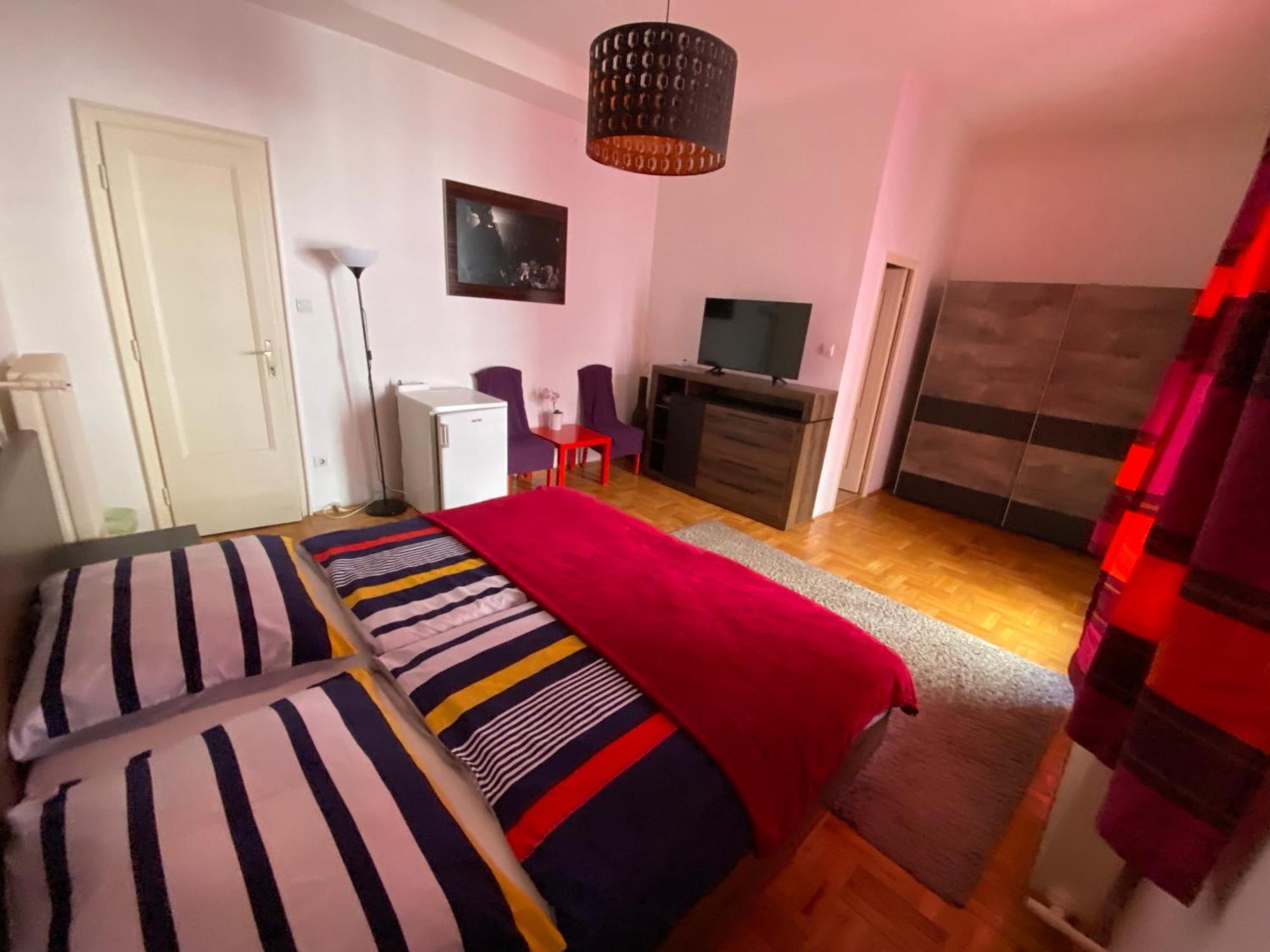 Promenade Guesthouse Near The Danube Budapesta Exterior foto