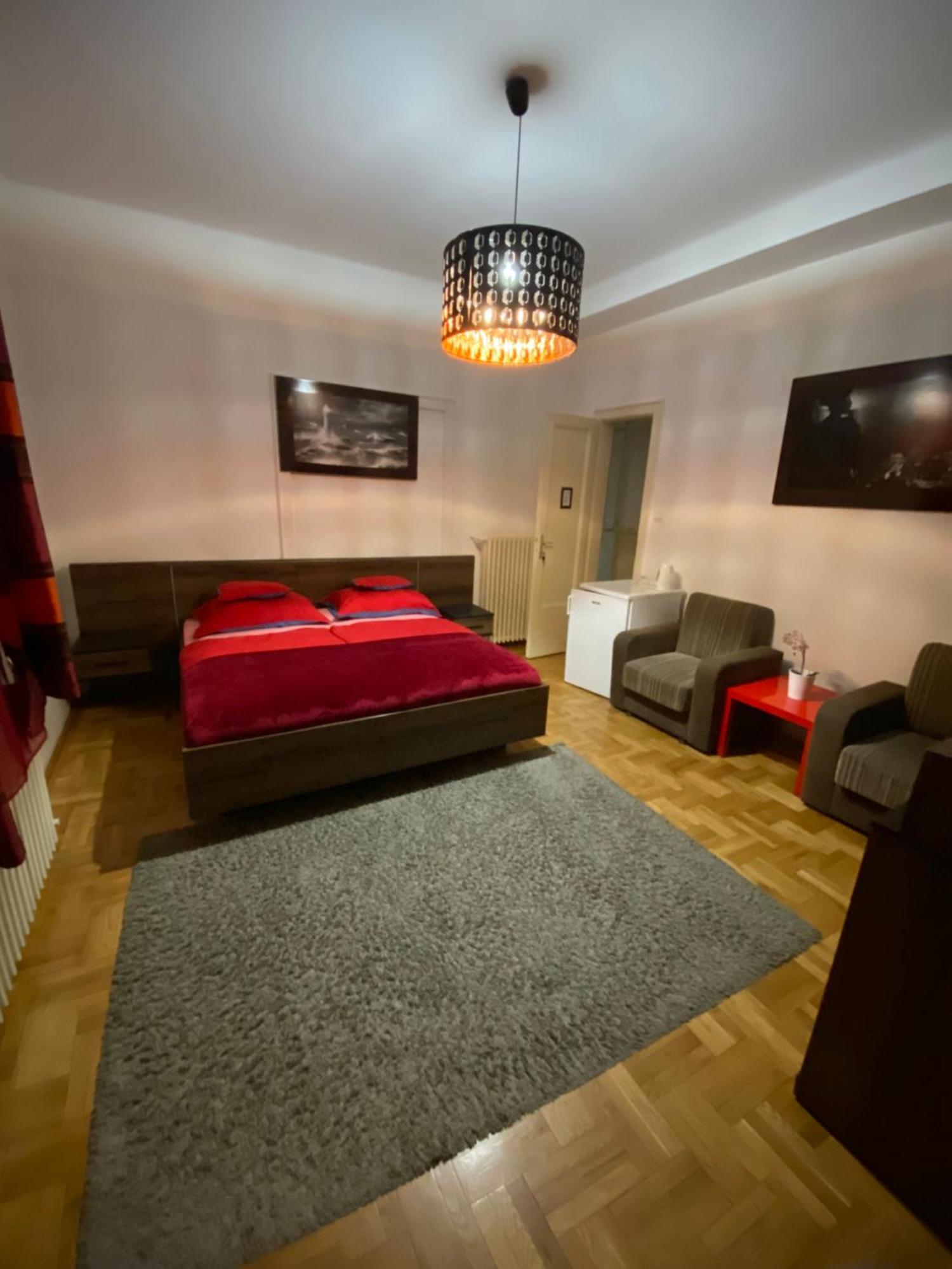 Promenade Guesthouse Near The Danube Budapesta Exterior foto